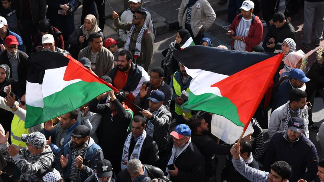 Moroccans march to reject 'Deal of the Century'