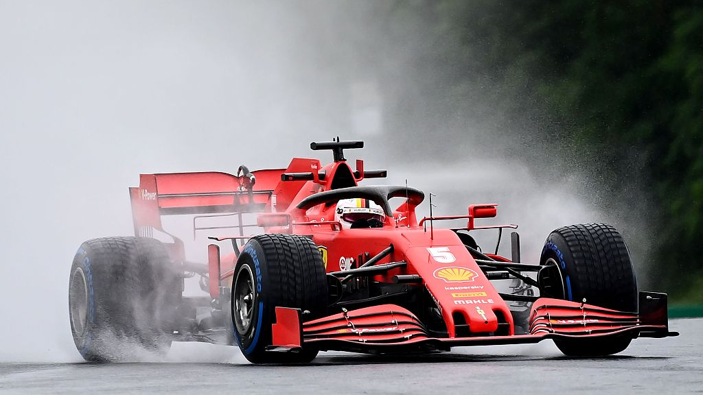 Vettel fastest in wet Hungarian practice as Hamilton takes rain check